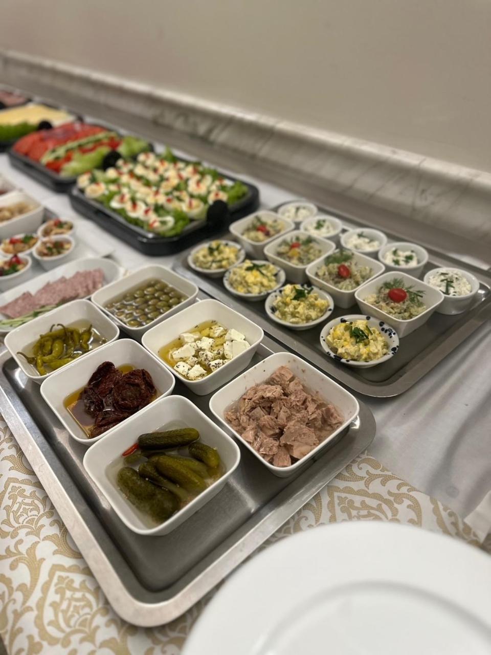 Astoria Bed & Breakfast Сважендз Екстериор снимка