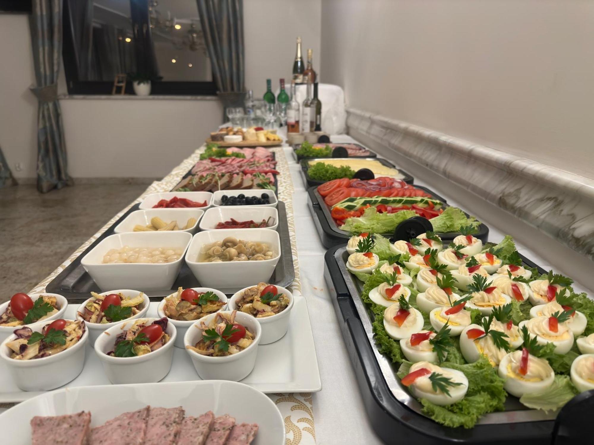 Astoria Bed & Breakfast Сважендз Екстериор снимка